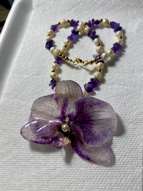 Almeria Necklace